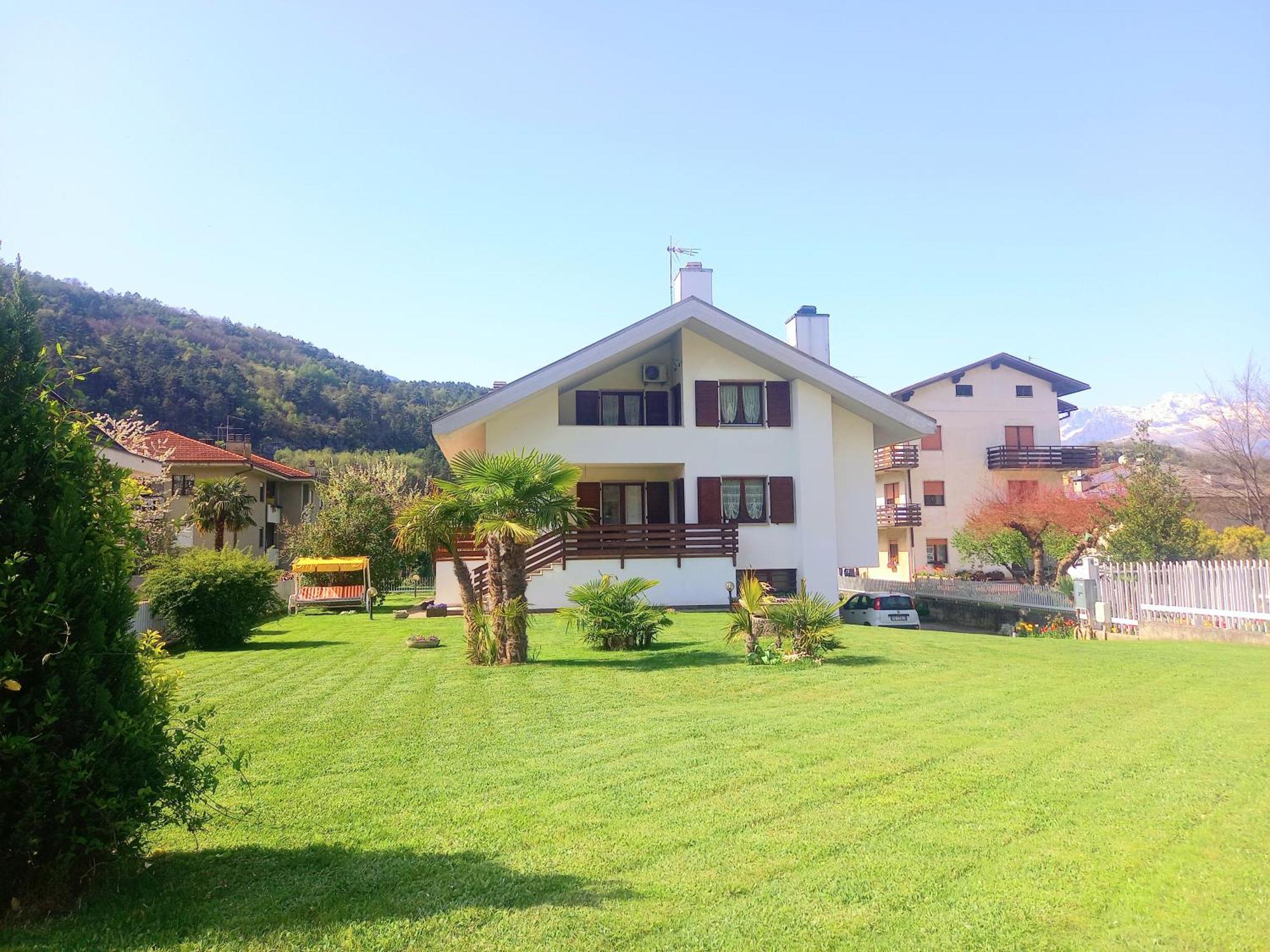 Apartmán Casa Diletta Luxury Cavedine Exteriér fotografie